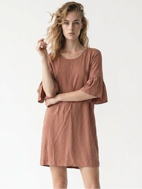 HOODIES | NEW! Isabella Dress Tan Bell Sleeve Throw & Go Women’s Size X-Small